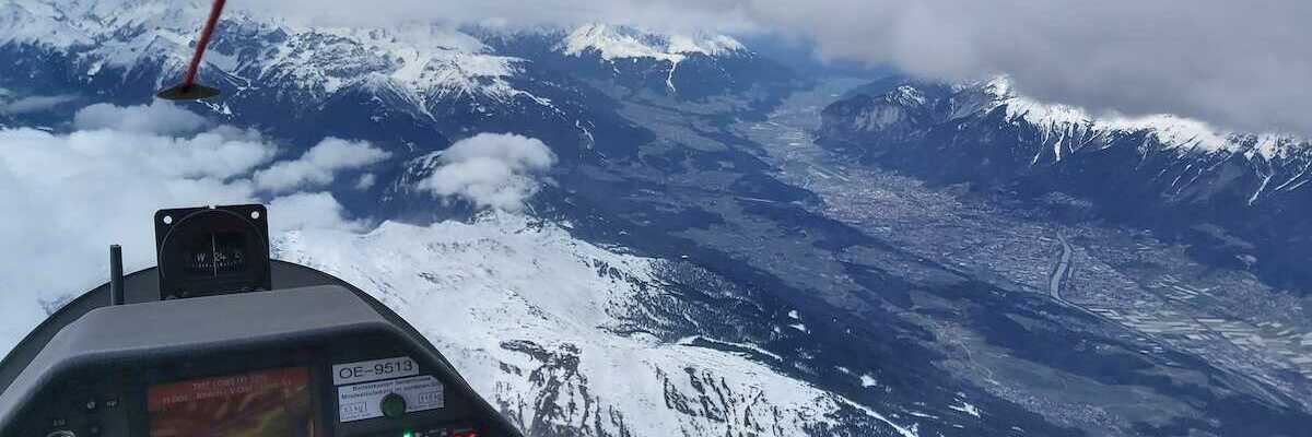Flugwegposition um 11:21:42: Aufgenommen in der Nähe von Gemeinde Wattenberg, Österreich in 3871 Meter